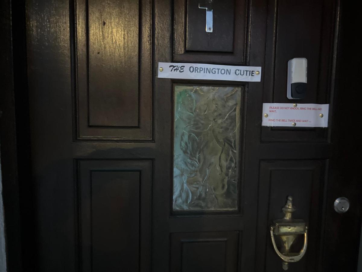 Wisdom Care: The Orpington Cutie Hotel Kültér fotó